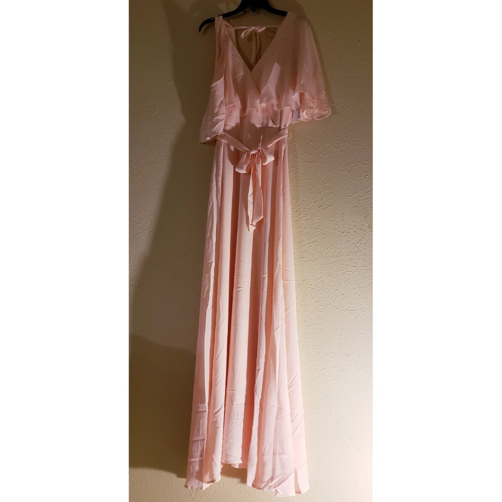 One Cold-Shoulder Maxi - Picture 5 of 5